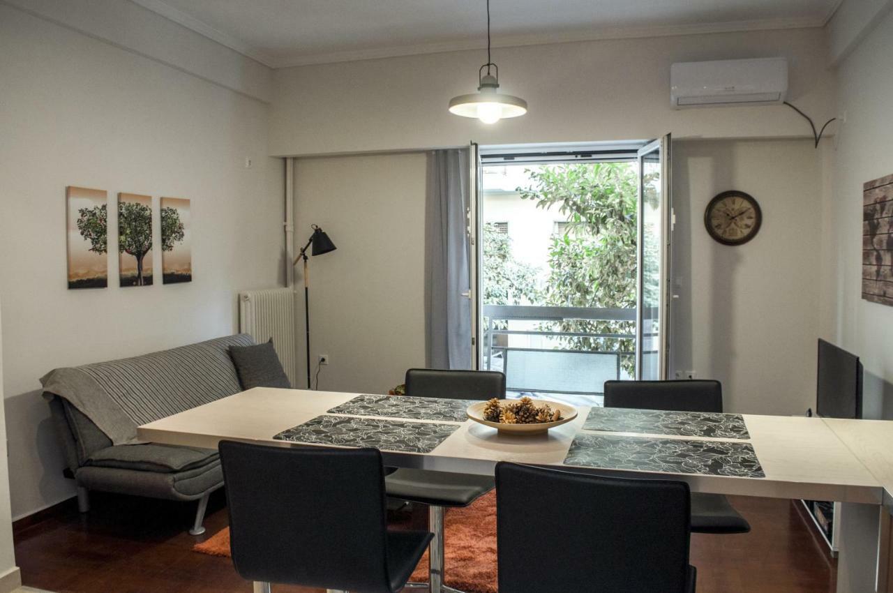 Modern Apartment, Excellent And Vibrant Location!! 아테네 외부 사진